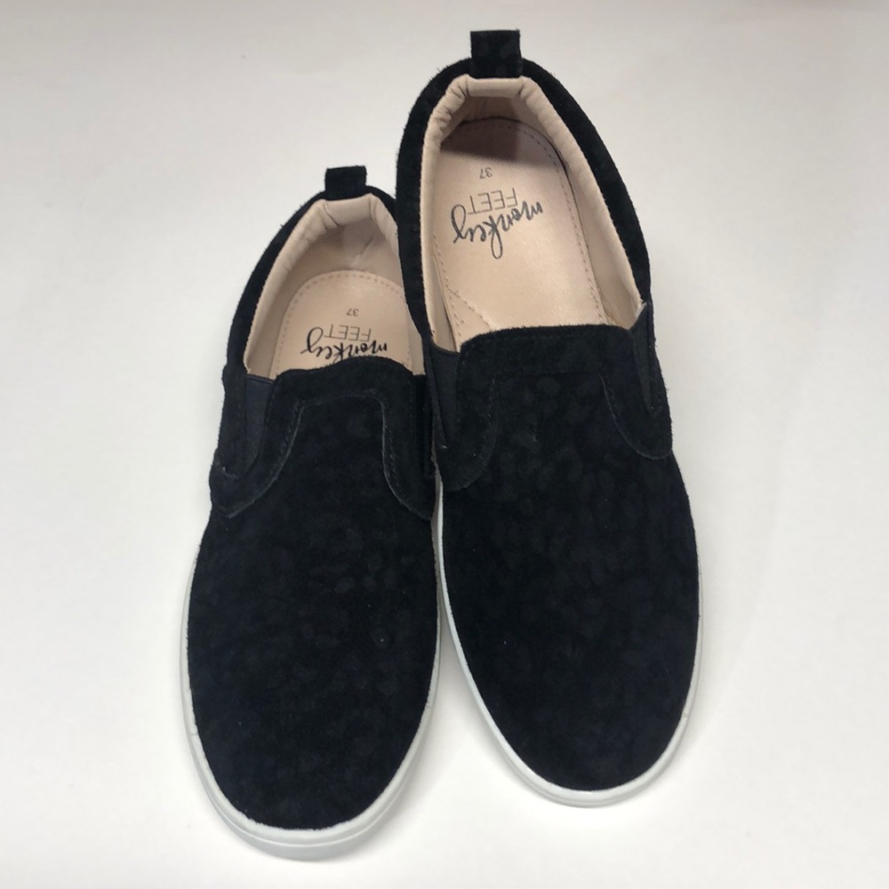 Monkey FEET slip ons